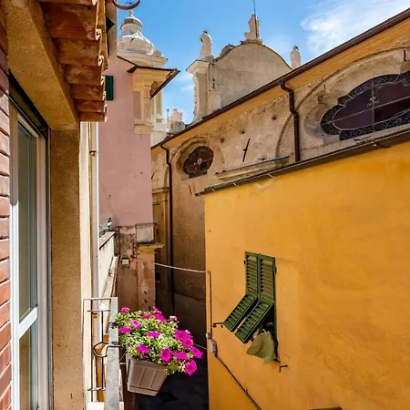 Vittoria Hotel Finale Ligure