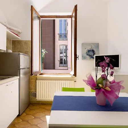 Vittoria * 菲纳莱利古雷